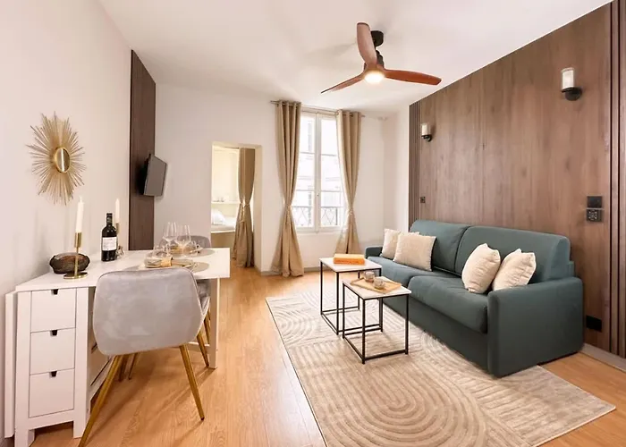 Stunning With Lift - Louvre Apartment Paris