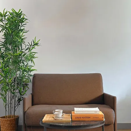 Stunning With Lift - Louvre Appartement